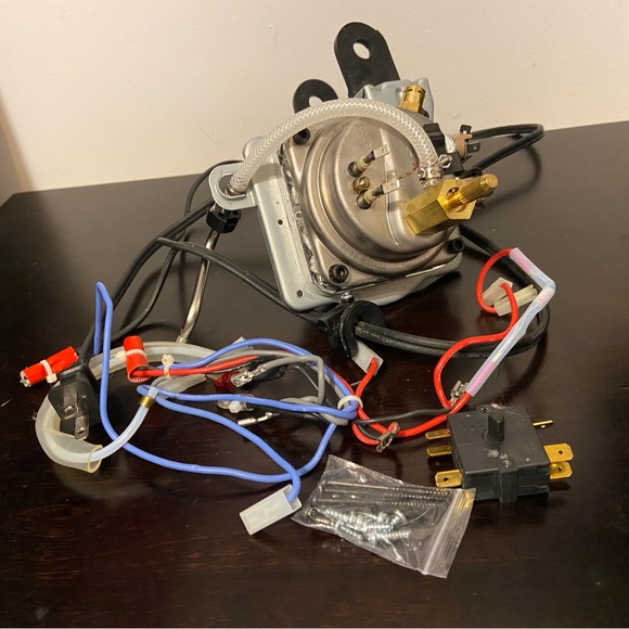 DeLonghi EC-155 Espresso Machine - Repair/Replacement Parts/Screws/Cables + More - Picture 1 of 6